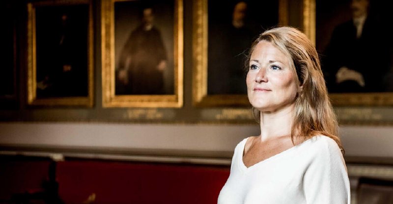 Tom Van Grieken beweert dat Van Bossuyt extra opvangplekken plant in Schilde